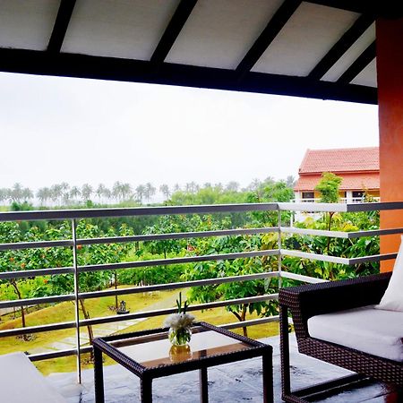 Planet Hollywood Beach Resort Goa Utorda Quarto foto